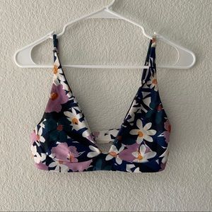 RARE Stone Fox Ziggy Top